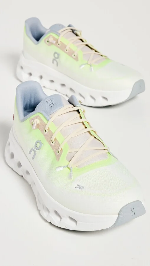 On Cloudtilt Sneakers - Image 5