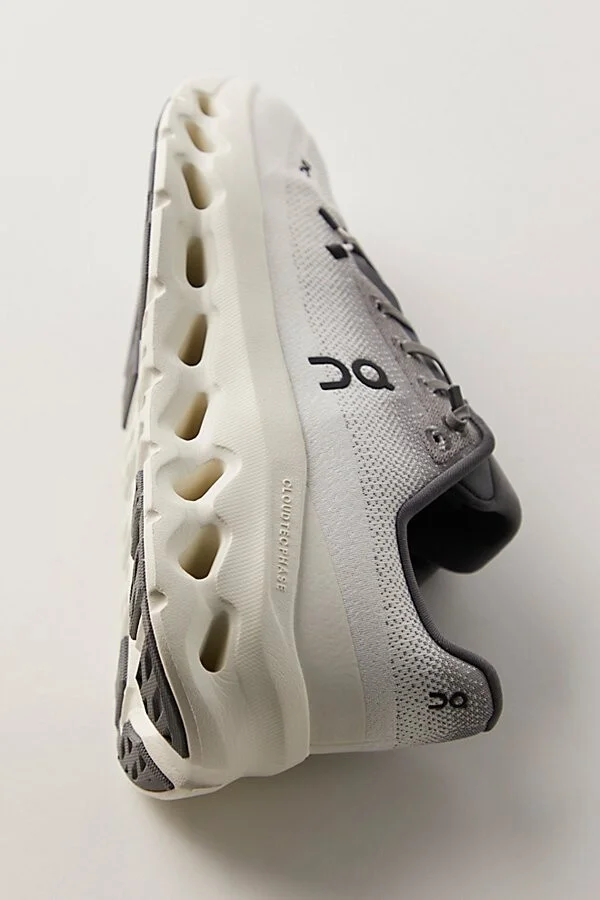 On Cloudtilt Sneakers