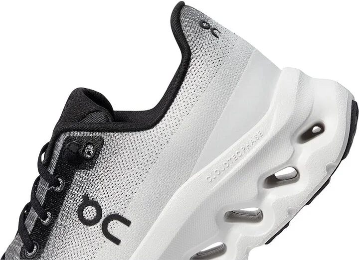 On Cloudtilt Women's Shoes Black/Ivory : 5.5 M, Synthetic - Image 4