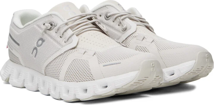 On Off-White Cloud 5 Sneakers - Image 4