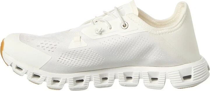 On Running Cloud 5 Coast Travel Sneaker - Image 2
