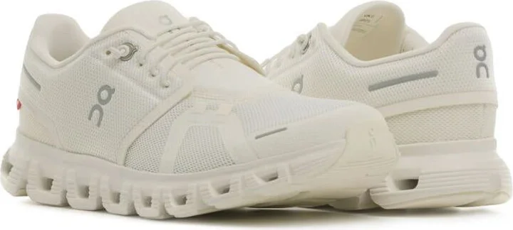 On Running 'Cloud' White Sneakers - Image 4