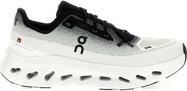 On Running Cloudtilt Lace-Up Running Sneakers