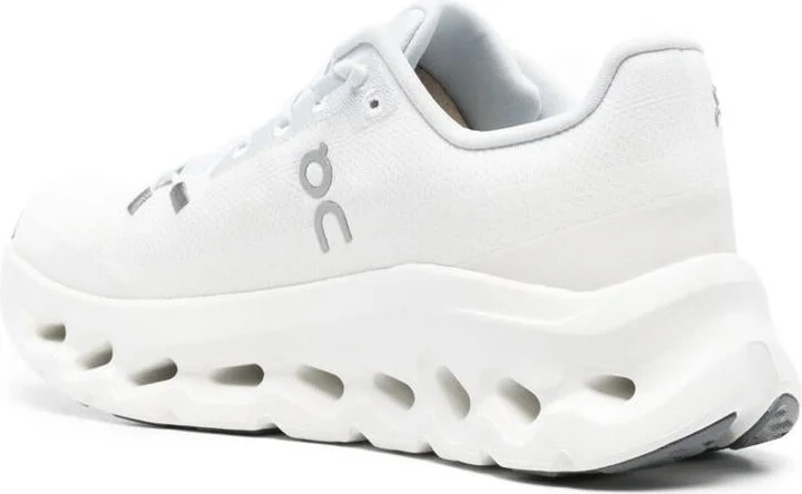 On Running Cloudtilt Sneakers - Image 3