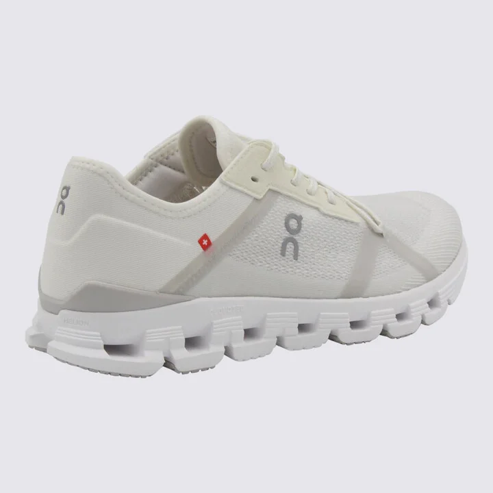 On Running White Cloud X 4 Sneakers - Image 3