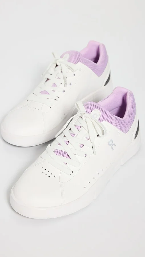 On The Roger Advantage Sneakers - Image 4