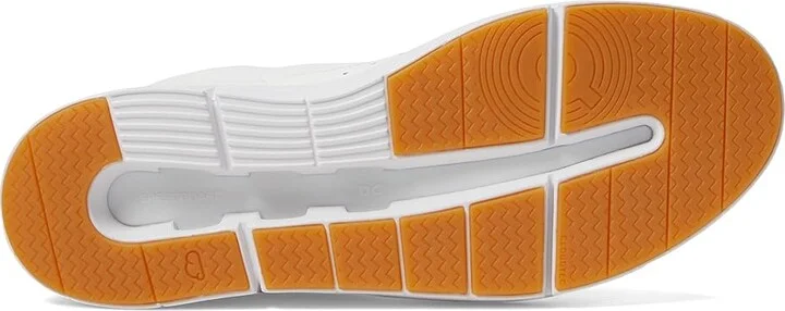 On The Roger Centre Court 2 Women's Shoes White/Gum : 5 M, Synthetic - Image 3