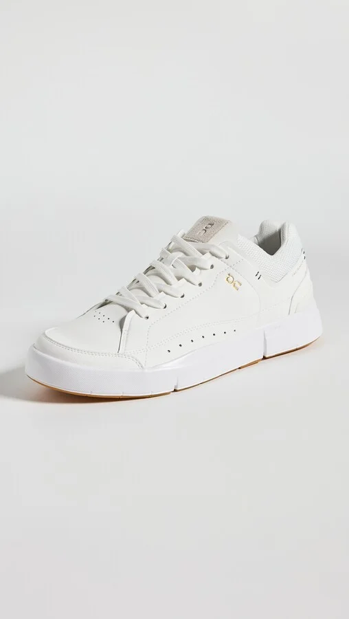On The Roger Centre Court Sneakers - Image 2