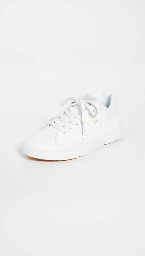 On The Roger Centre Court Sneakers - Image 2