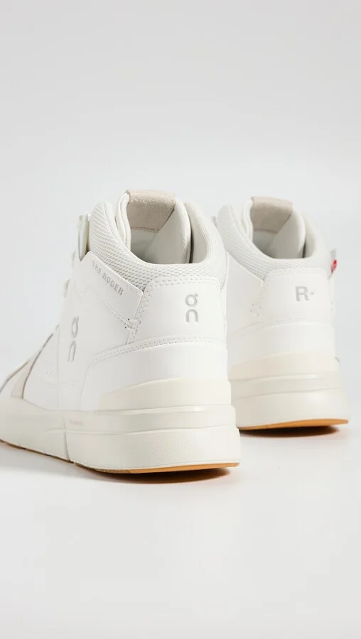 On The Roger Clubhouse Mid Sneakers - Image 2