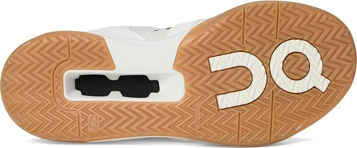On The ROGER Clubhouse Pro Women's Shoes Ivory/Grenadine : 7.5 M, Synthetic/Textile - Image 3
