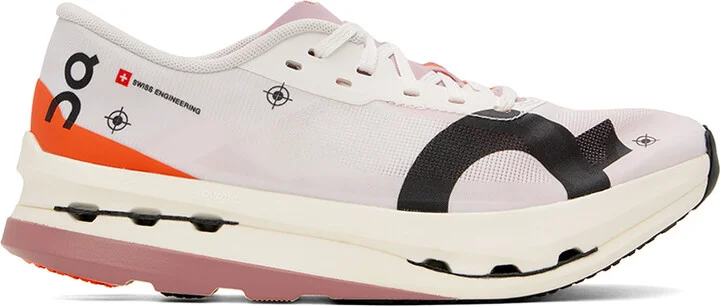 On White Cloudboom Echo 3 Sneakers