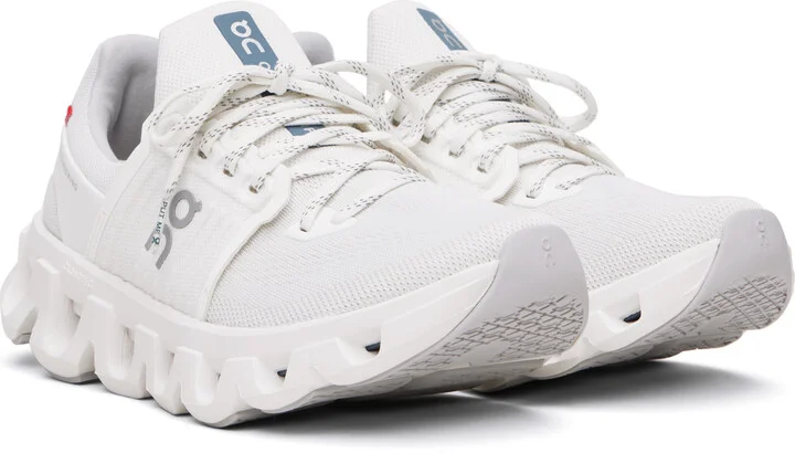 On White Cloudswift 4 AD Sneakers - Image 4