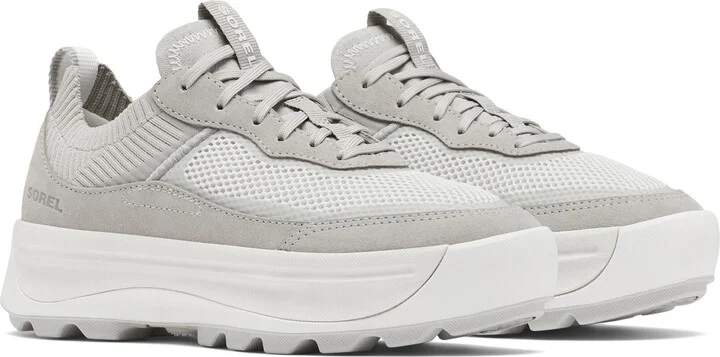Ona 503 Low Top Platform Sneaker