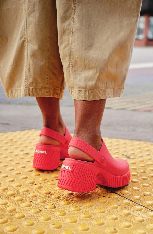 Ona Streetworks Slingback Platform Clog - Image 11