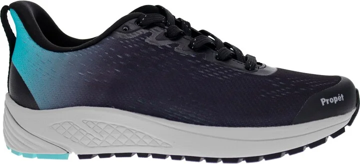 One Evolve Walking Sneaker - Image 2