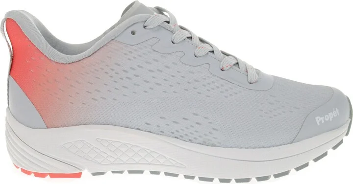One Evolve Walking Sneaker - Image 9
