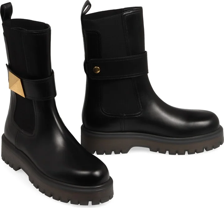 One Stud Leather Chelsea Boots - Image 3