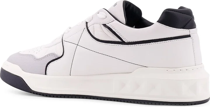 One-stud Low-top Valentino Garavani Leather Sneakers - Image 3