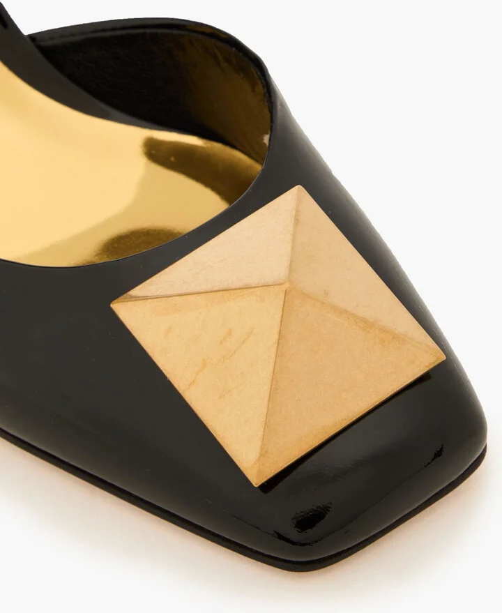 One Stud patent-leather pumps - Image 4