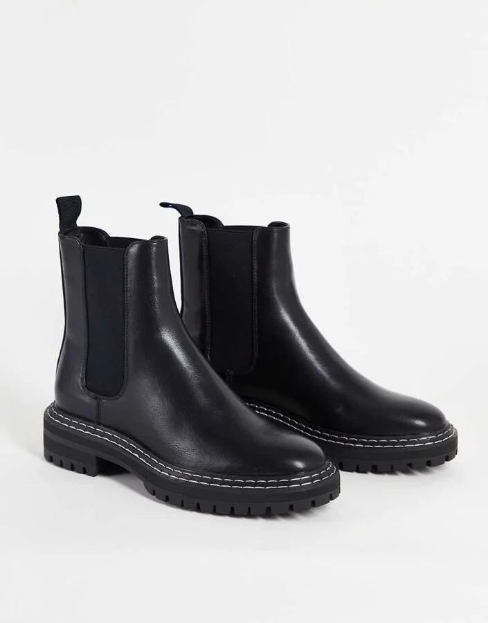 Only chelsea boot with contrast stitch in black