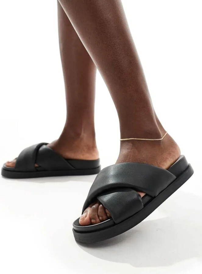 Only cross front sandals in black