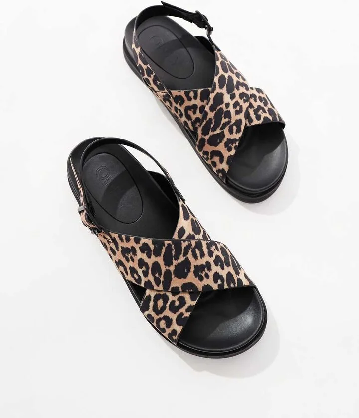 ONLY crossover sandals in leo print - Image 2