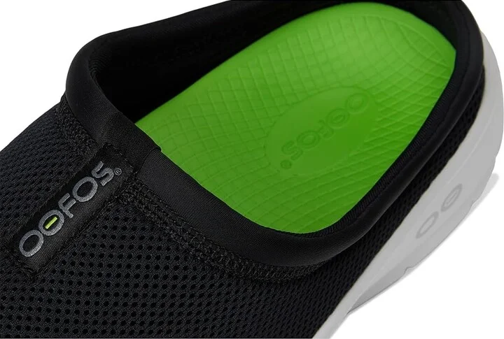 OOFOS Men's OOcoozie Sport Mule Shoe Men's Walking Shoes White/Black : 11 M, Rubber - Image 7