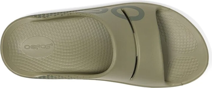 OOFOS Ooahh Sport Slide Shoes Foliage : Men's 10 - Women's 12 Medium - Image 2