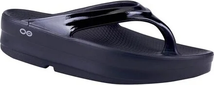 Oofos OOmega Thong - Women's - Image 2