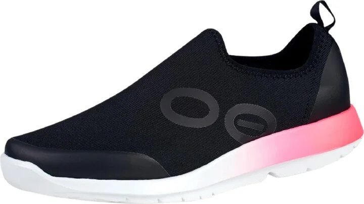 OOFOS OOmg Sport Low Recovery Shoe