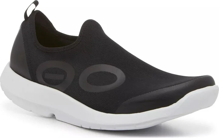 OOFOS OOmg Sport SlipOn Sneaker