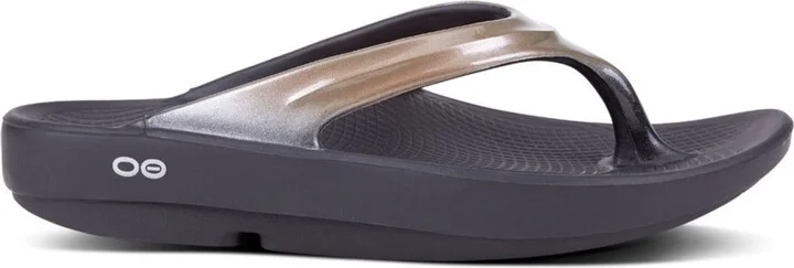 OOFOS Unisex OOlala Luxe Flip Flops
