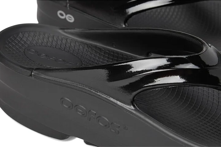 OOFOS Women's Oomega Thong Women's Shoes Black : 6 M - Image 7