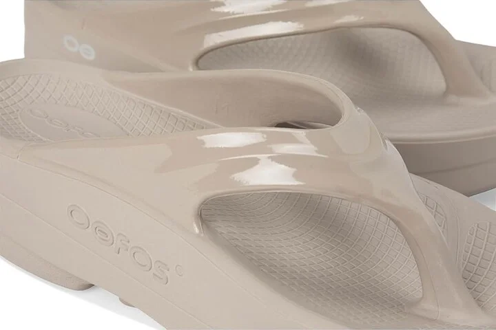 OOFOS Women's Oomega Thong Women's Shoes Nomad : 5 M - Image 7
