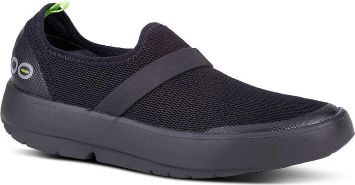 OOFOS Women's OOmg Low