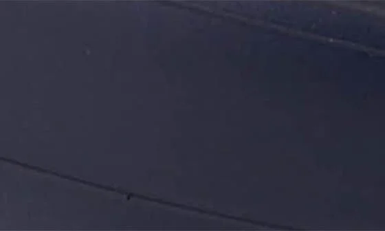 OOmega Flip Flop - Image 9