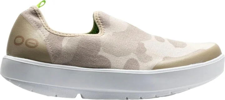 OOmg Eezee White/Tan Camo 5072-TAN-CAMO Women's