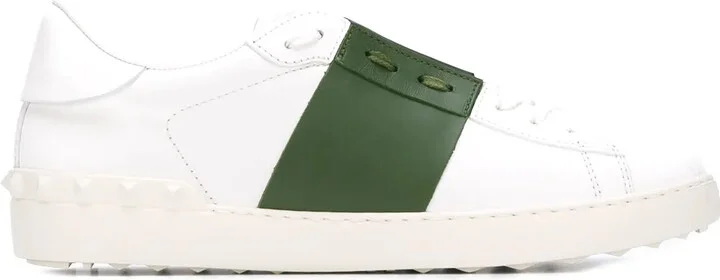 Open sneakers