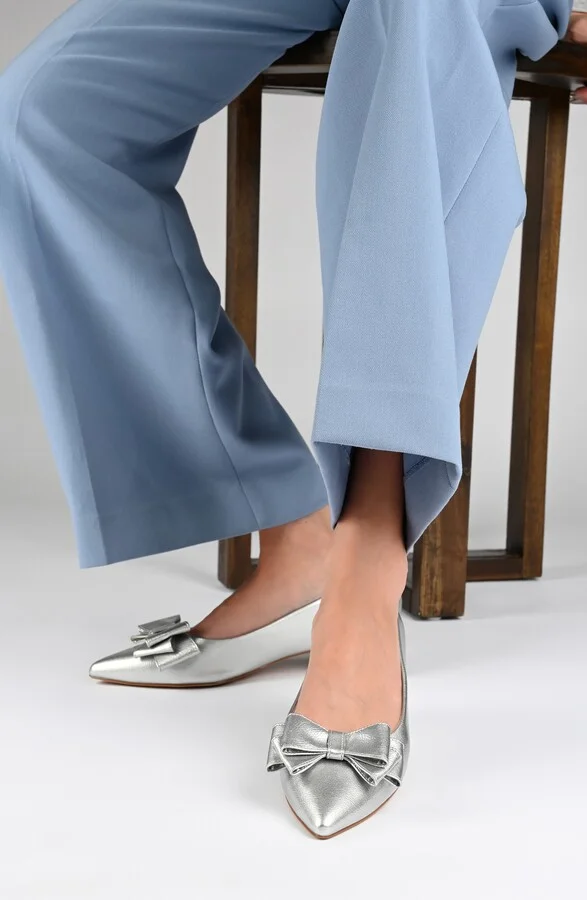Ophelia Bow Pointed Toe Flat - Image 8