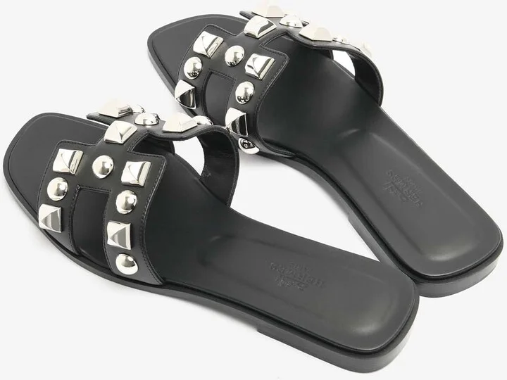 Oran H Cut-Out Sandals in Black Calfskin and Medor Studs - Image 2