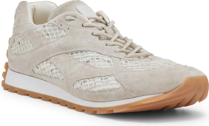 Orbit Low Top Sneaker