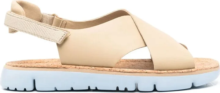 Oruga crossover-strap sandals