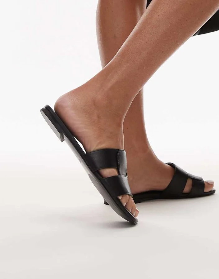 & Other Stories real leather flat square block sandals in black - Image 4