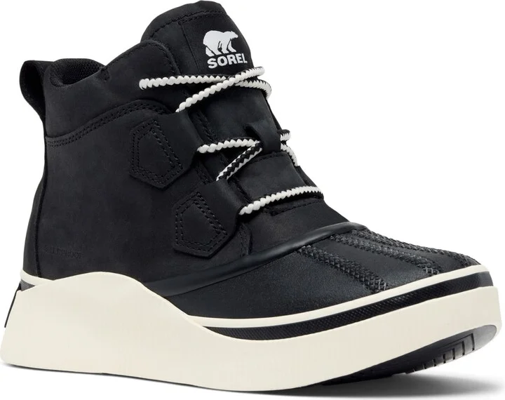 Black/ Sea Salt