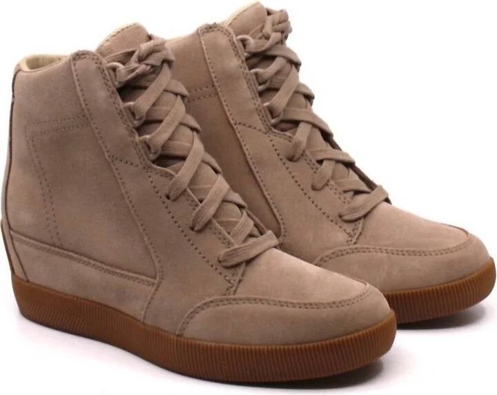 Out 'n About Wedge Omega In Taupe/gum