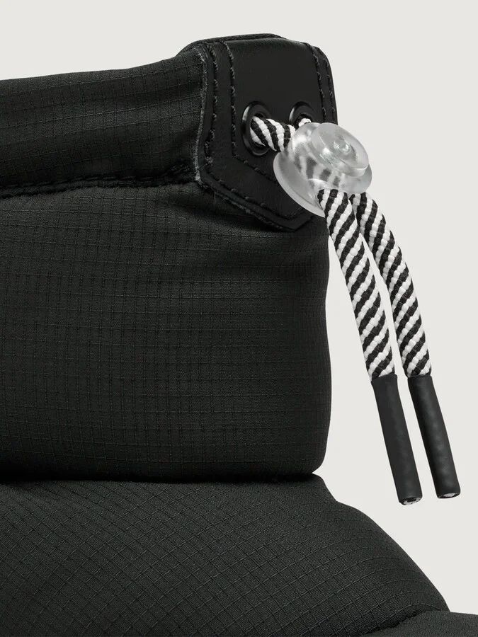 Out N About™ IV Puffy WP - Black/Chalk - Image 6
