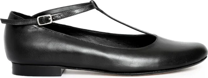 Outdoor ballet flats