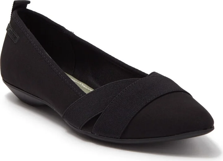 Oval Flat