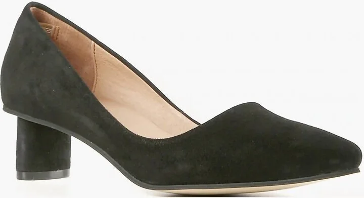 Oval Kitten Pump In Black